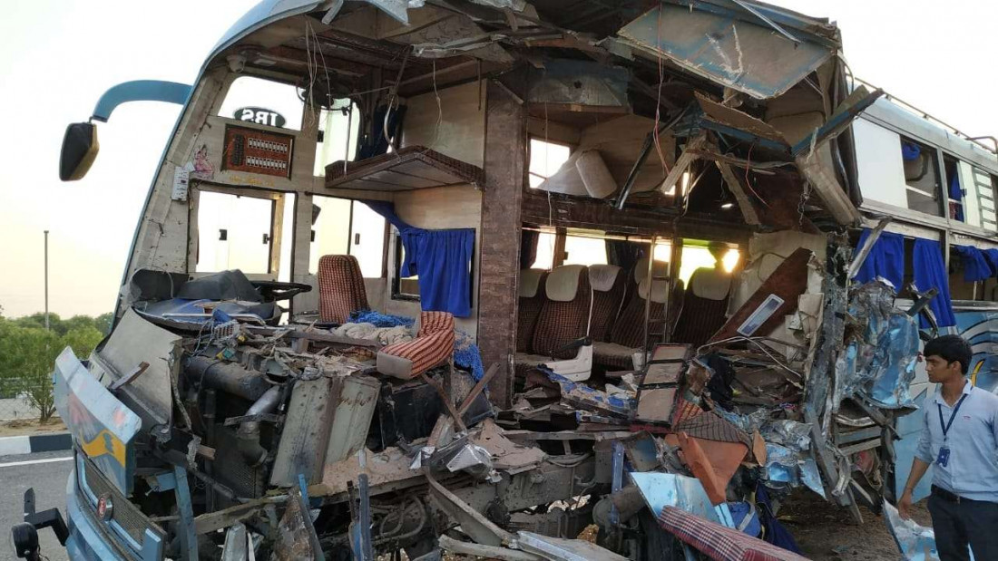 U Gvineji više od 20 mrtvih u sudaru autobusa i kamiona