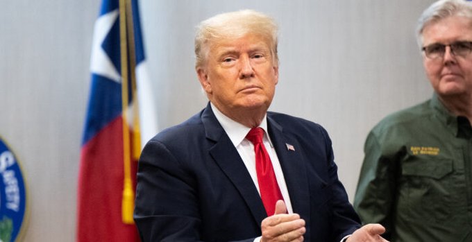 Trumpova organizacija i njen finansijski direktor optuženi za utaju poreza