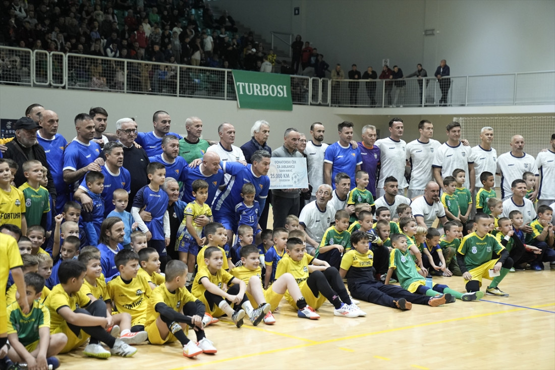 Humanitarna utakmica u Jablanici: Brojne legende bh. sporta ujedinjene u pomoći unesrećenim