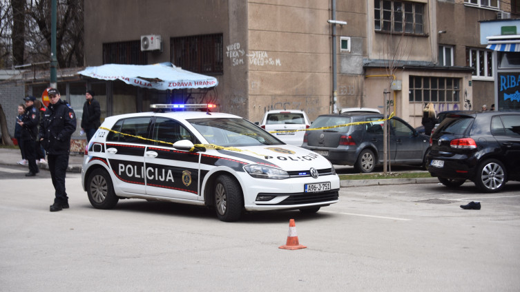 Policija pronašla nepoznatu eksplozivnu napravu na području Novog Sarajeva
