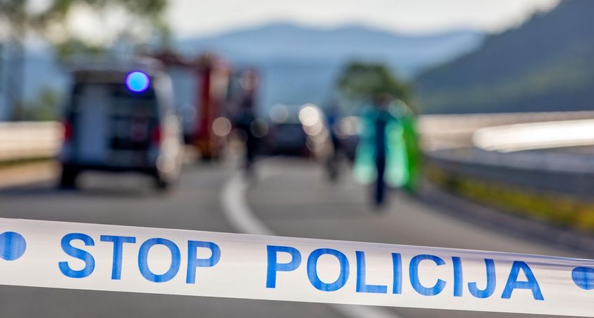 Troje poginulo, desetine povrijeđeno u nesreći kod Slavonskog Broda