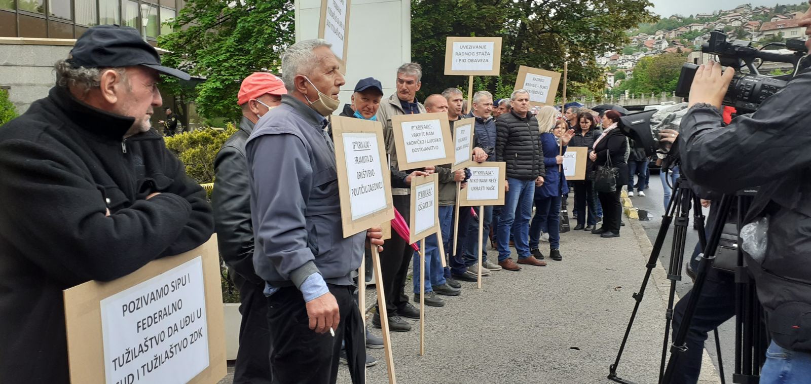 Odgođeno ročište po tužbi radnika 'Krivaje Mobel' za raskid ugovora s ortačkom grupom