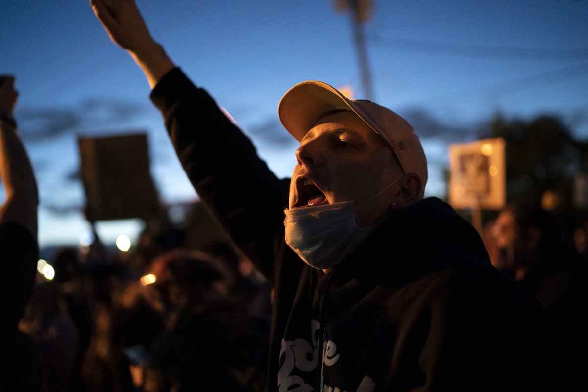 Demonstranti se okupljaju i u drugim gradovima SAD-a