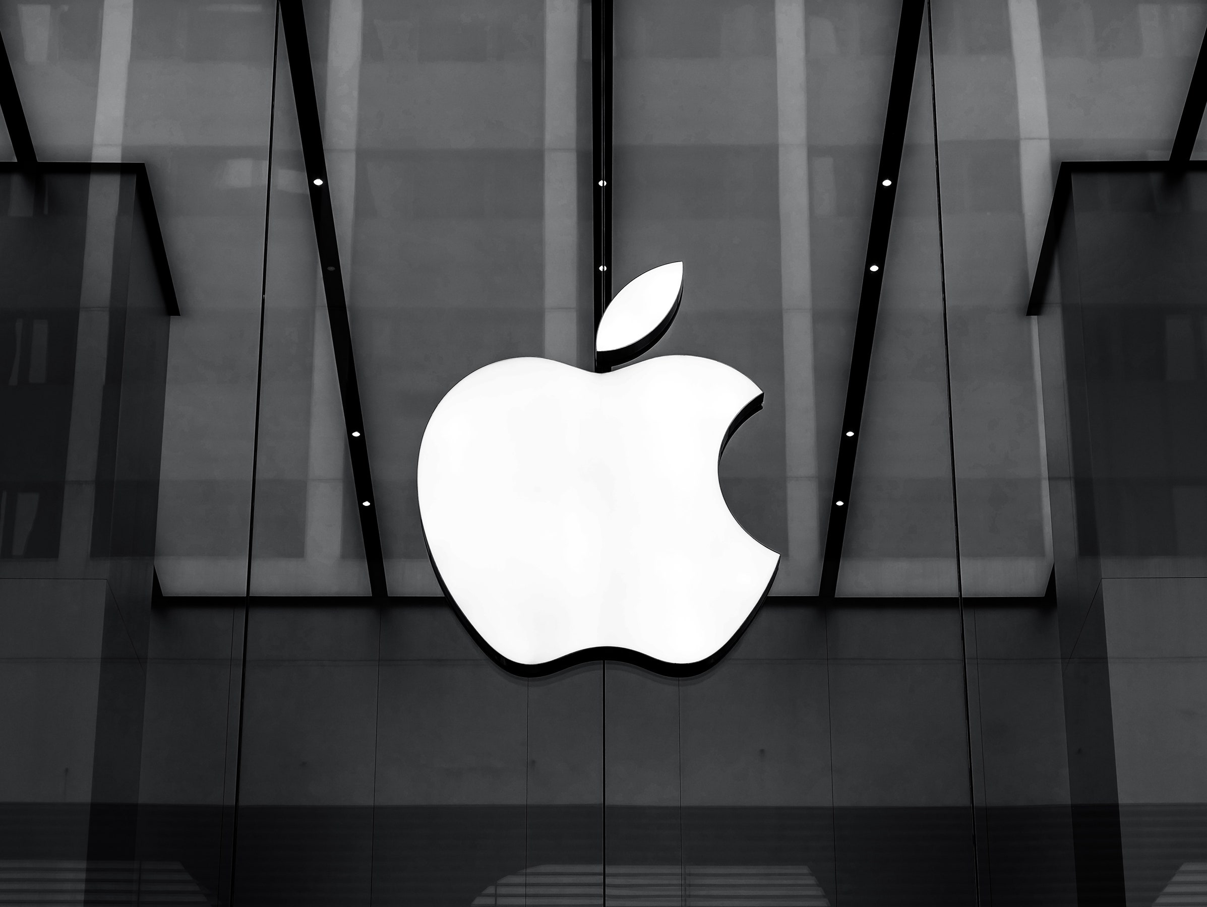 Britanska policija traga za kradljivcima Appleovih proizvoda vrijednih pet miliona funti