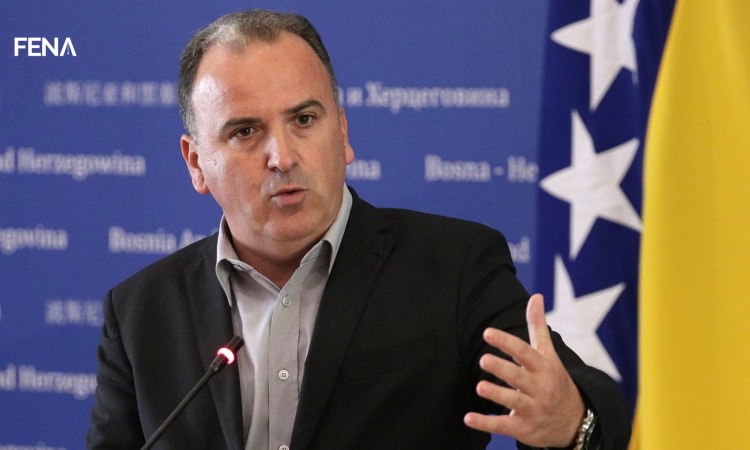 Đonlagić: Iz Schmidtovog izlaganja proizilazi da reakcija OHR-a nije nemoguća