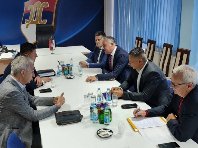 Opozicija u RS-u: Raspakivanje Dejtona nedopustivo
