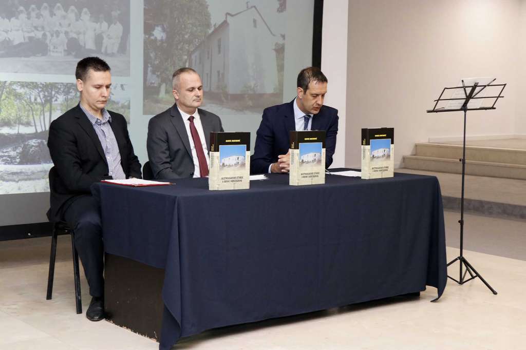 Napretkov tjedan kulture završen promocijom monografije „Austrougarske utvrde u BiH“
