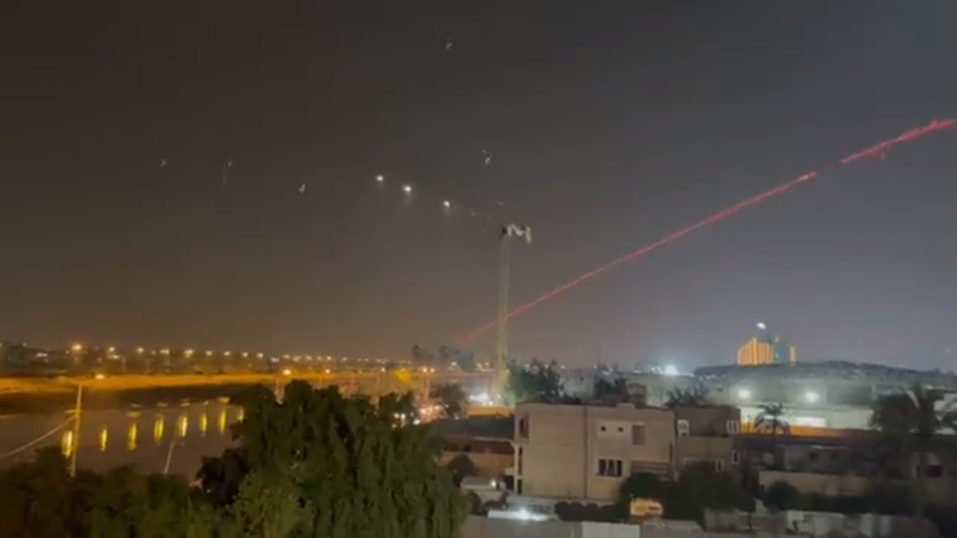 Tri osobe povrijeđene u raketnom napadu na zelenu zonu u Badgadu