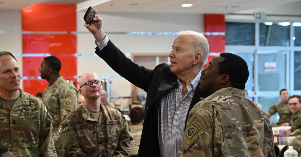 Biden posjetio američke vojnike u Poljskoj