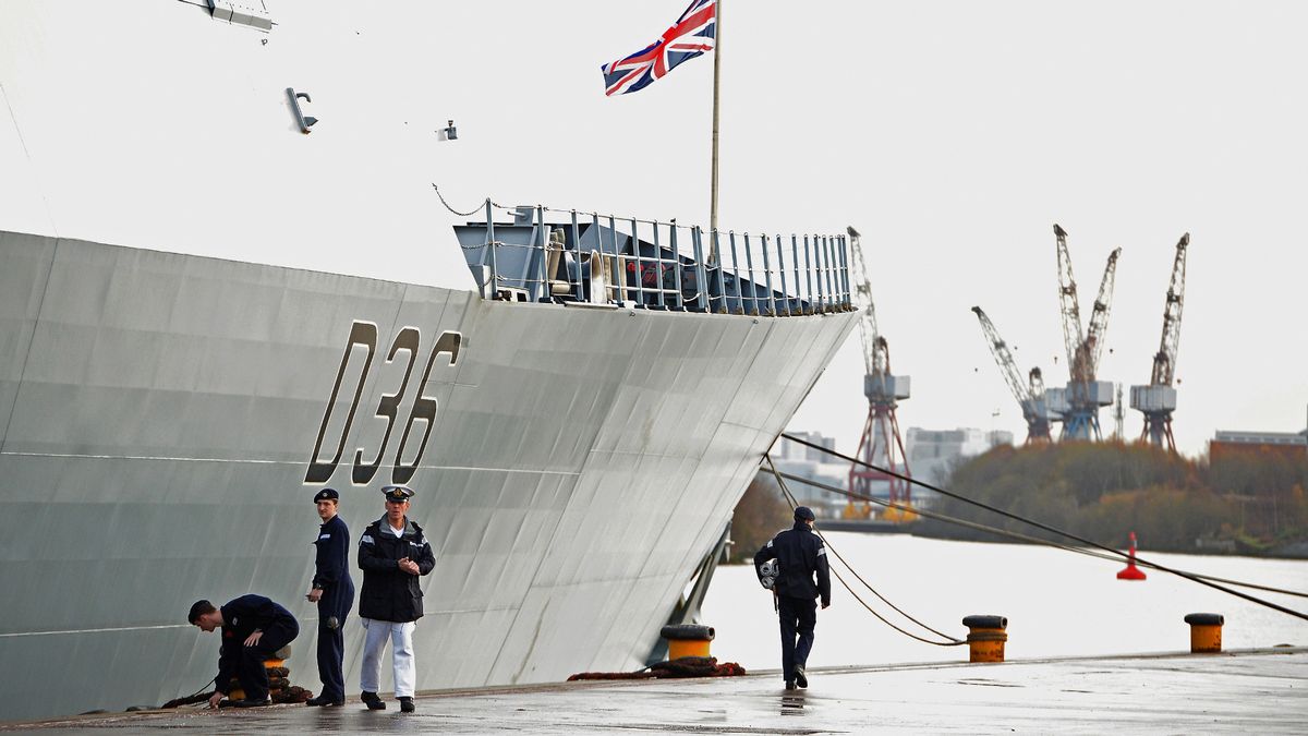 Upozorenje britanskim brodovima da više ne prilaze Krimu