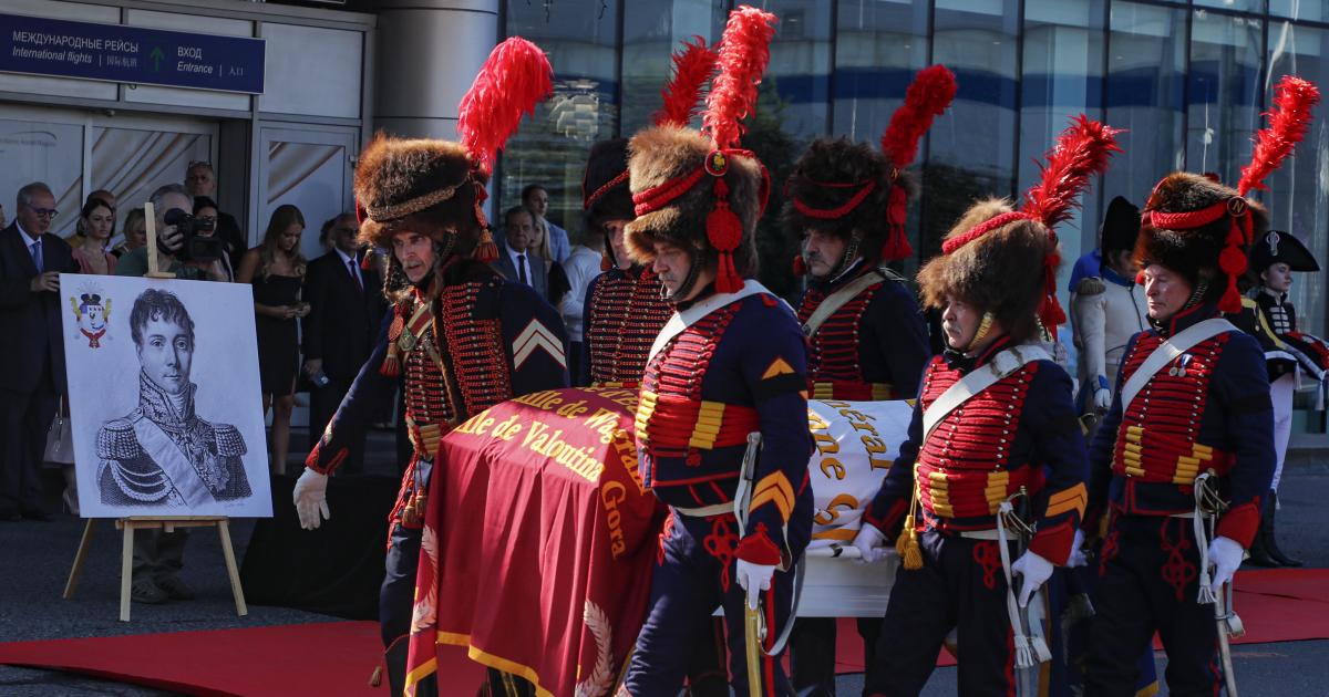 Moskva vratila posmrtne ostatke generala Charles-Etiennea Gudina