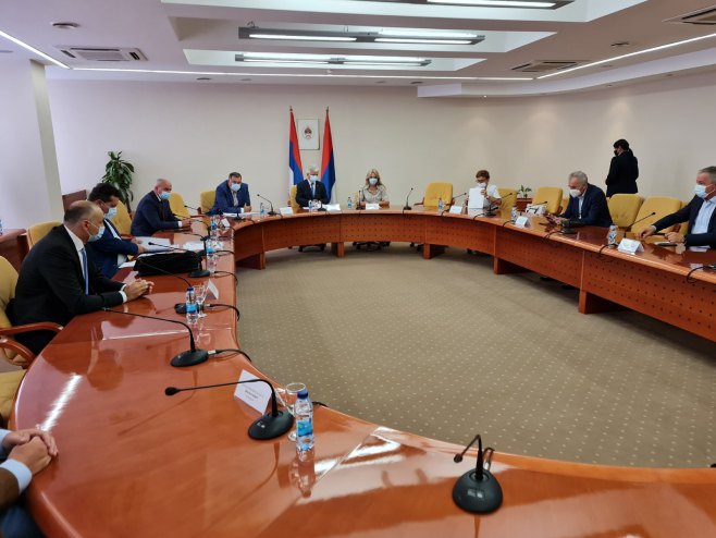 U Banjoj Luci počeo sastanak povodom Inzkove odluke