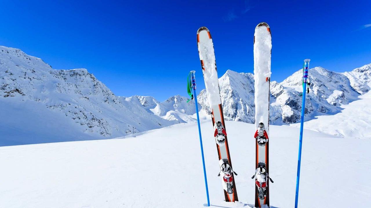 Francuska uvodi granične kontrole, želi zaustaviti odlaske na skijališta