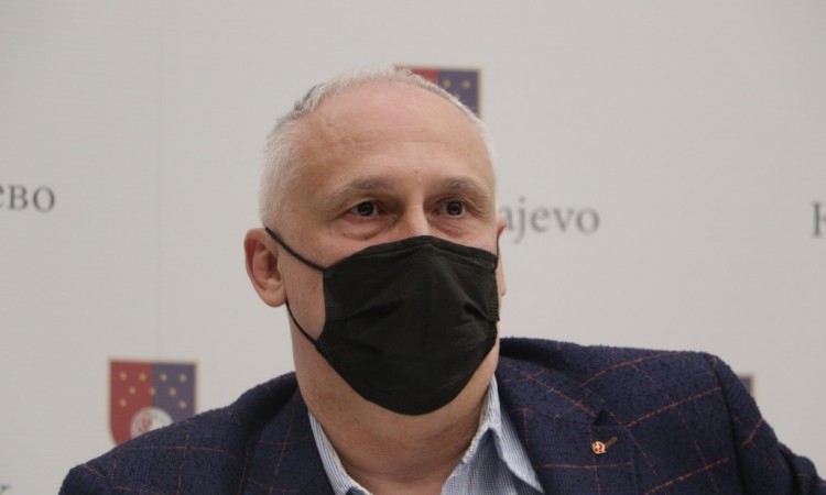 Vranić: Osigurat ćemo 1.500 testova za testiranje navijača FK 'Sarajevo'