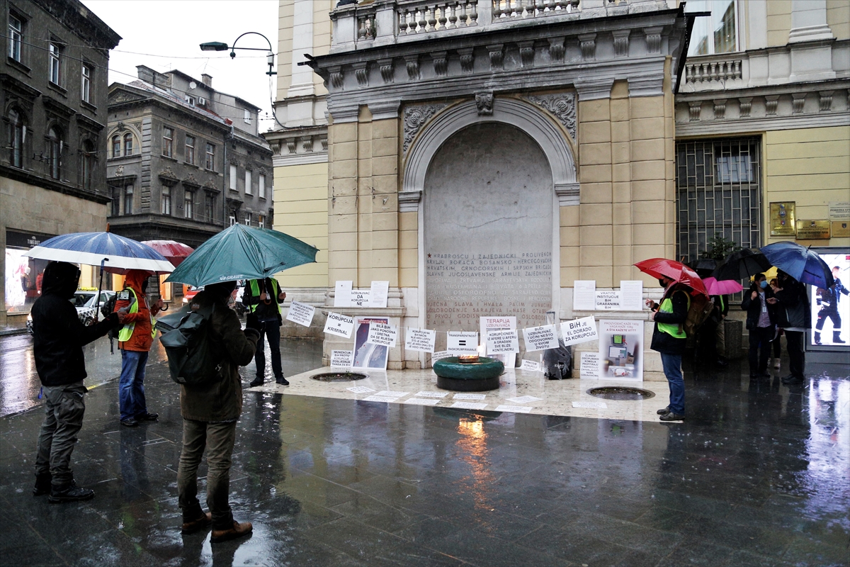 Marš za žrtve korupcije u BiH: Krajnji čas za obračun s korupcijom
