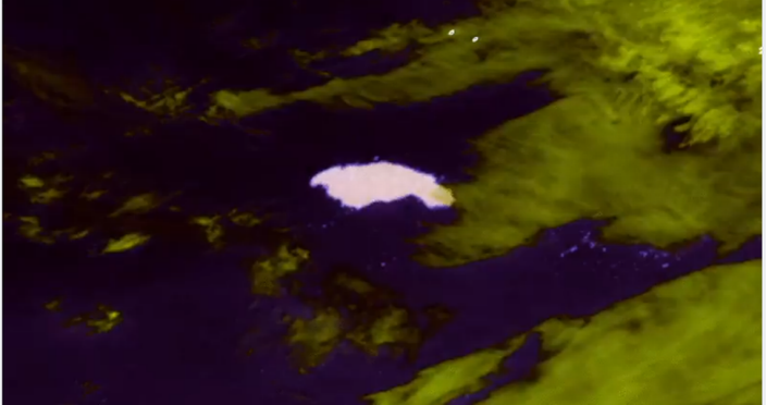 Najveći ledeni brijeg na satelitskim snimcima izgleda kao otok