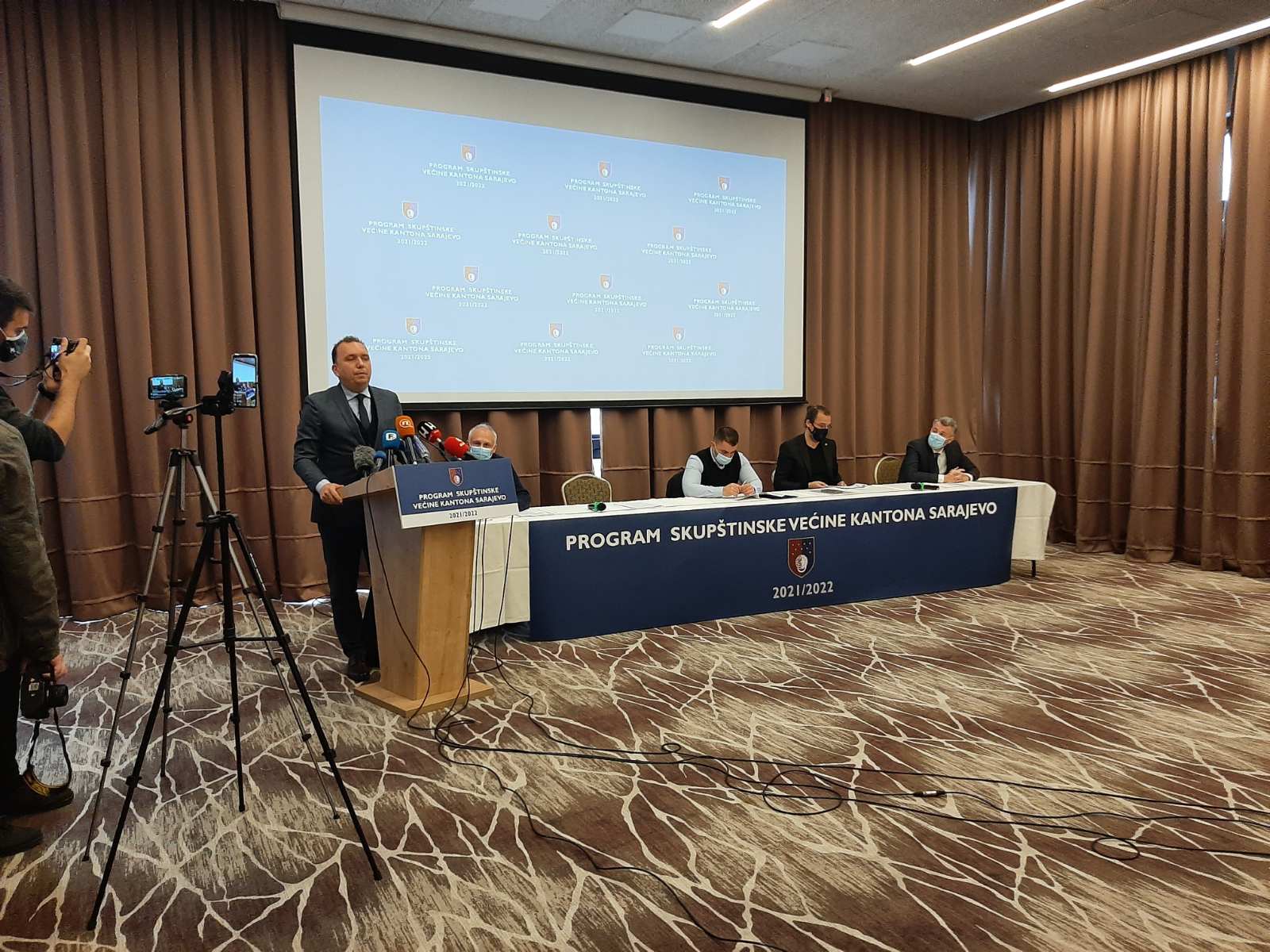 Skupštinska većina KS predstavila program rada, ime premijera za dva dana