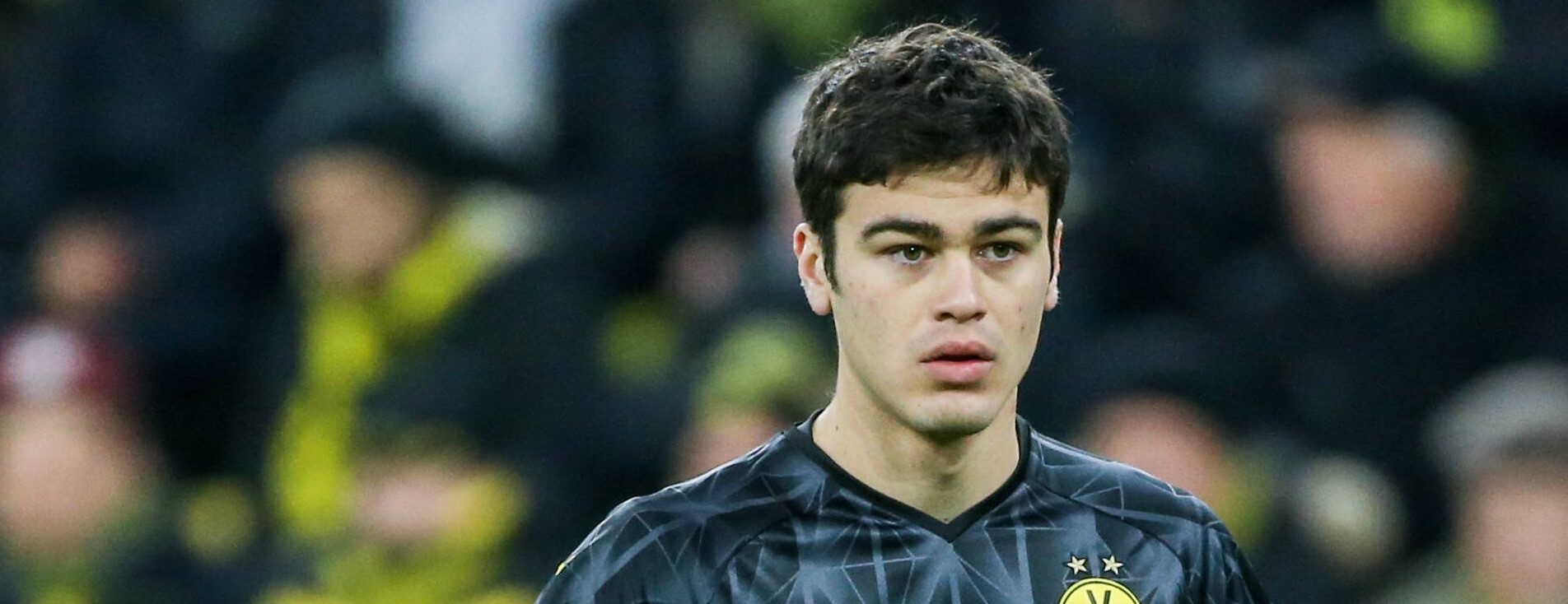 Borussia Dortmund produžila saradnju s 18-godišnjim Reynom
