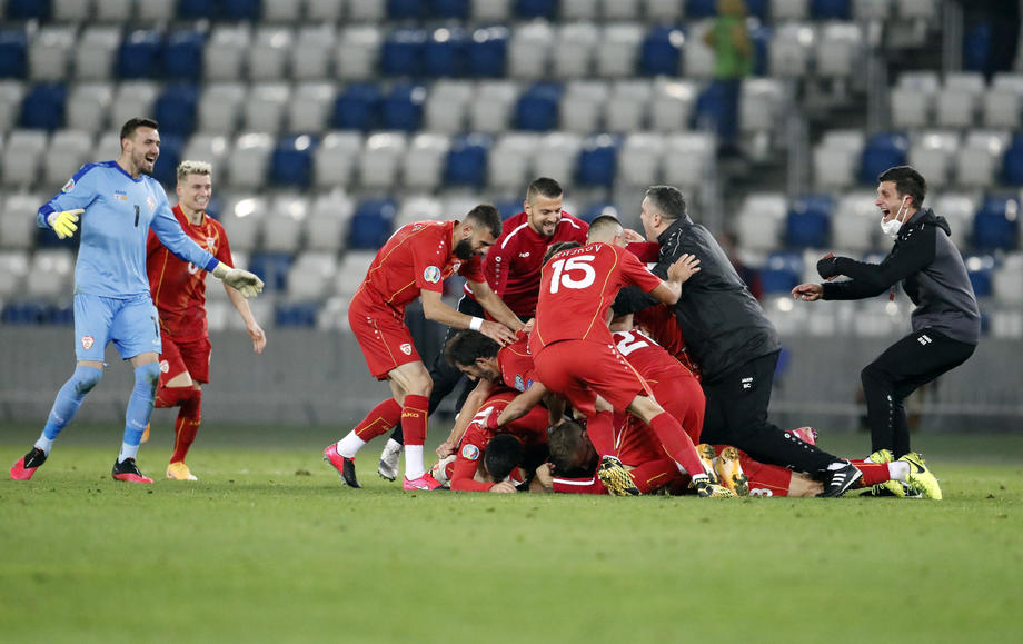 Vlada S. Makedonije fudbalere za plasman na EURO nagrađuje sa po 10.000 eura