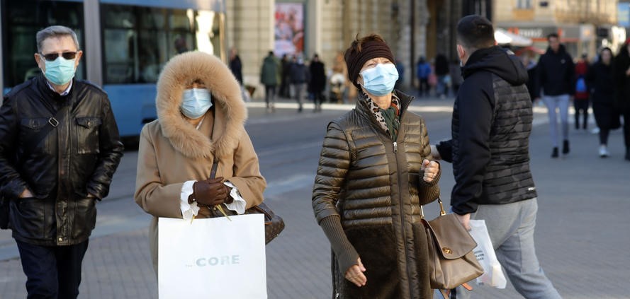 U Hrvatskoj rekordnih 4.009 novozaraženih, 51 osoba preminula