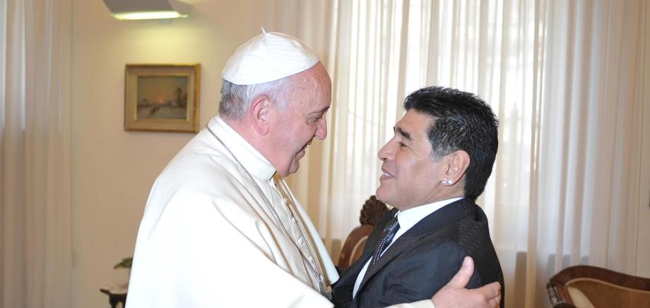 Papa: Maradona je bio nogometni pjesnik