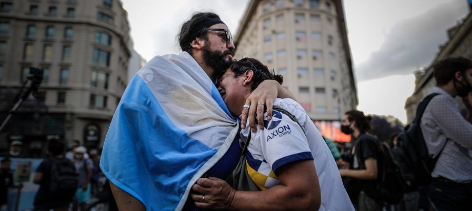 Milijun Argentinaca moglo bi ispratiti preminulog Maradonu