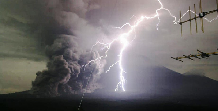 Erupcija vulkana Semeru na otoku Javi