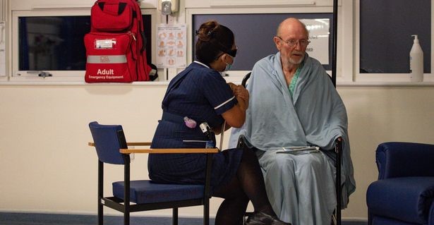 Cjepivo protiv covida-19 dobio i William Shakespeare iz Warwickshirea