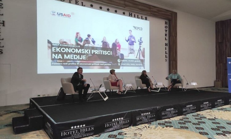 Novinari imaju manje plaće od prosječnih, a rade veoma odgovoran posao