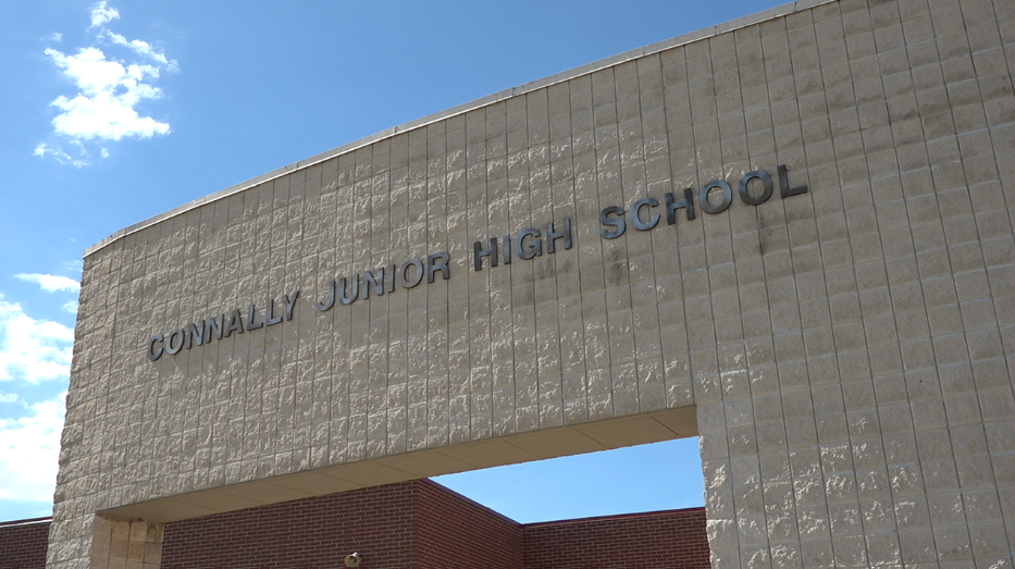 Okrug u Teksasu zatvorio škole nakon što su dva nastavnika umrla od COVID-19