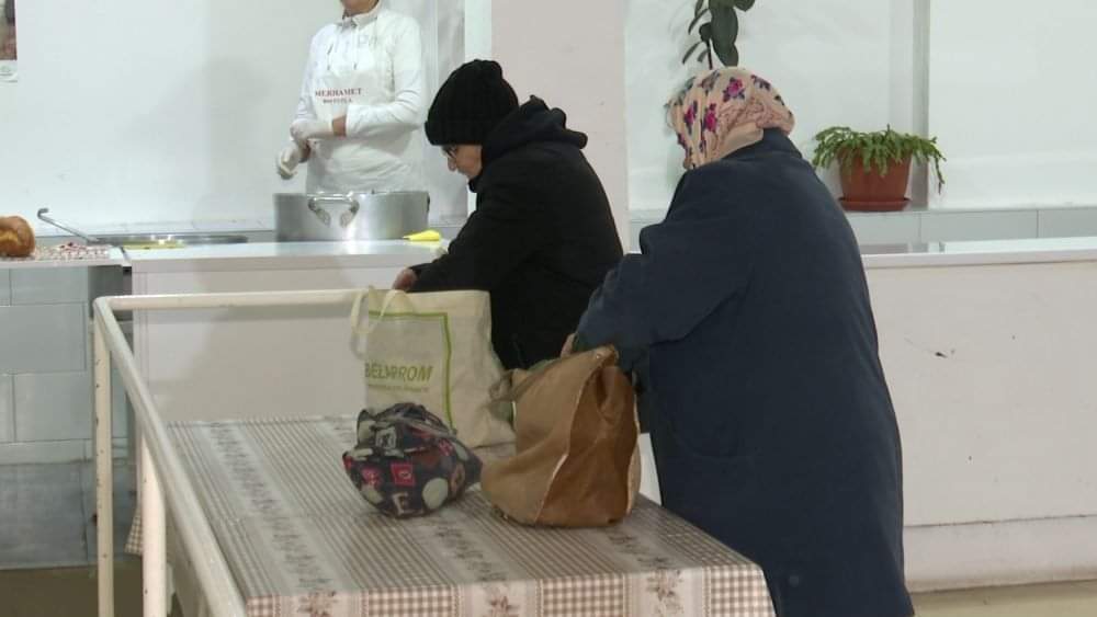 Kolika su izdvajanja za socijalne kategorije stanovništva u Tuzli?