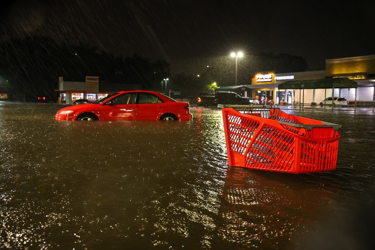 Poplave u New Yorku, Biden proglasio vanredno stanje u Kaliforniji