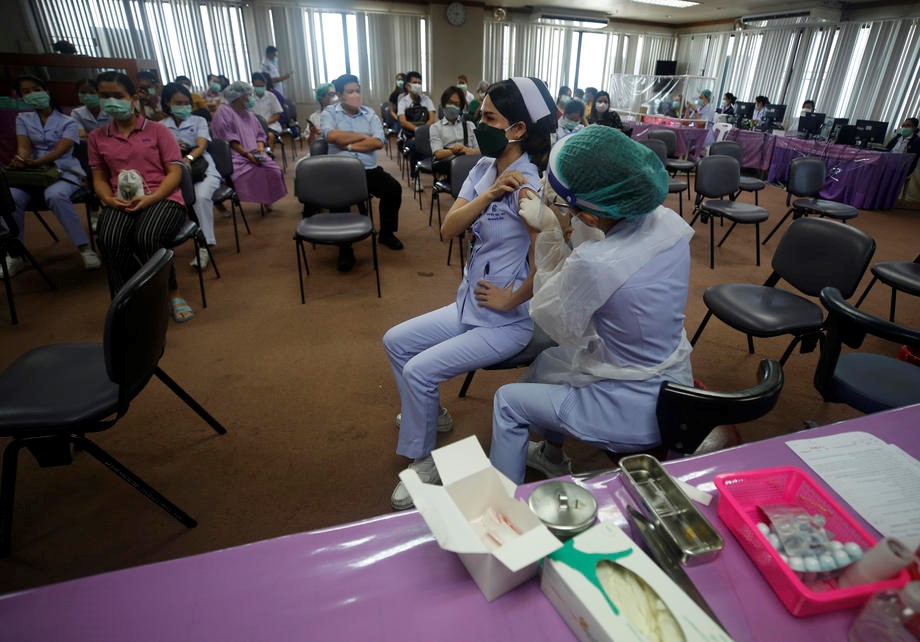 Kombinovanu vakcinu Sinovac-AstraZeneca na Tajlandu primilo 1,5 miliona ljudi