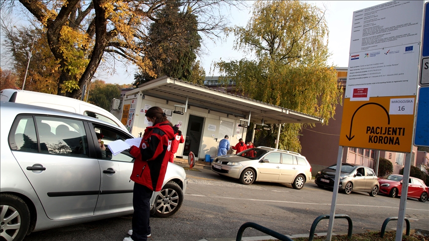 U Hrvatskoj zabilježeno 785 novih slučajeva koronavirusa, 40 osoba preminulo