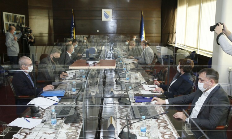 Utvrđen prijedlog zakona o materijalnoj podršci porodicama s djecom u FBiH