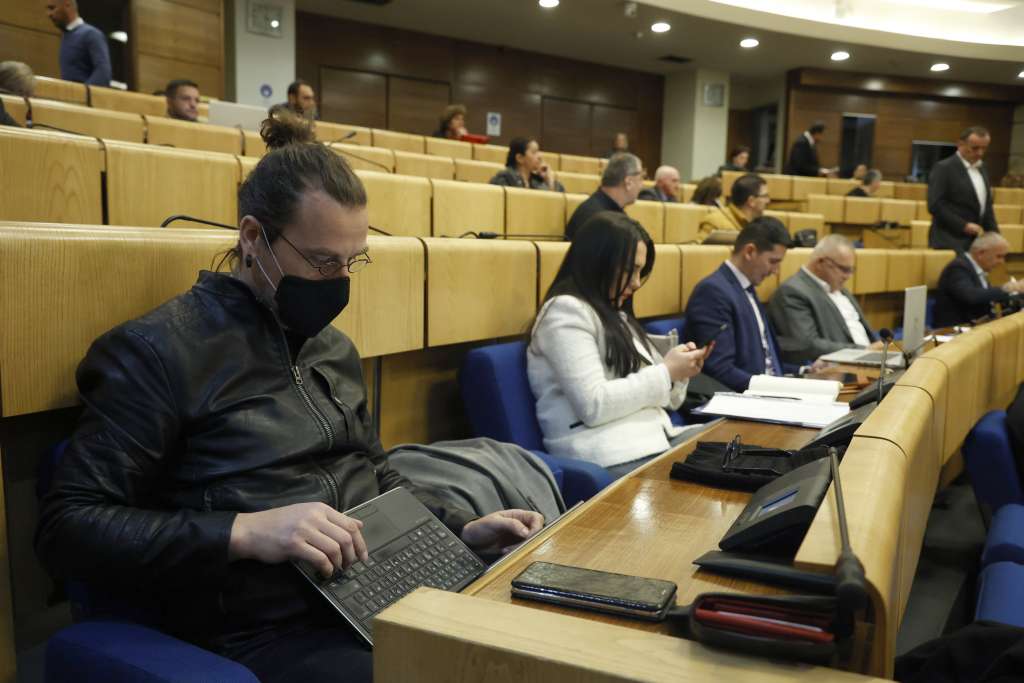 O prijedlogu zakona o ograničenoj upotrebi duhana na narednoj sjednici