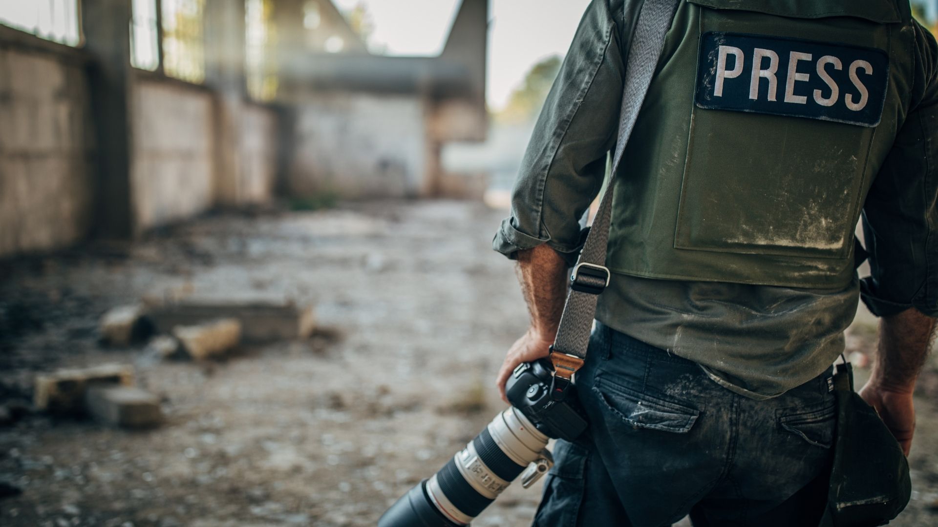 Politički pritisci sve veća prepreka, građani najviše vjeruju medijima