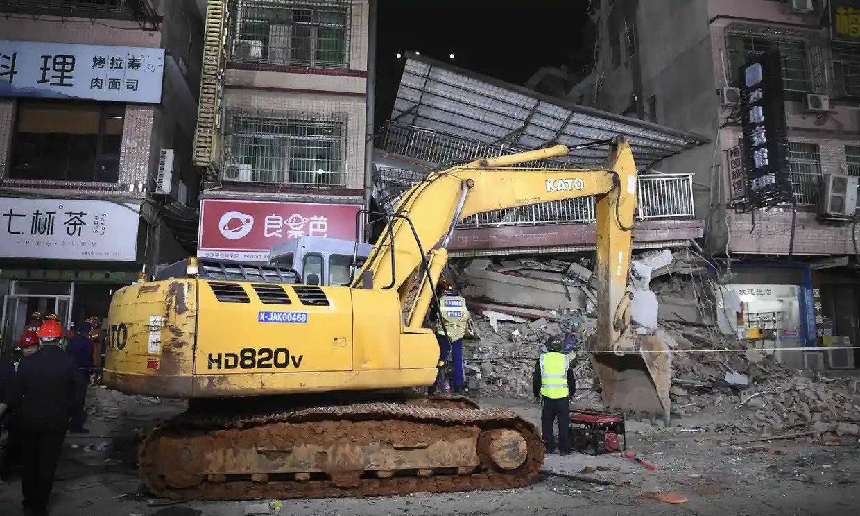 Još dvije osobe spašene ispod ruševina pod kojima su provele duže od tri dana