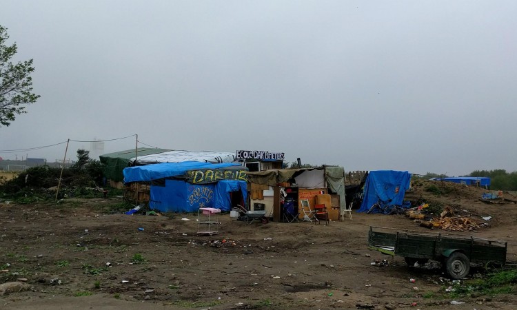 Francuska neće dozvoljavati ostanak migranata u Calaisu