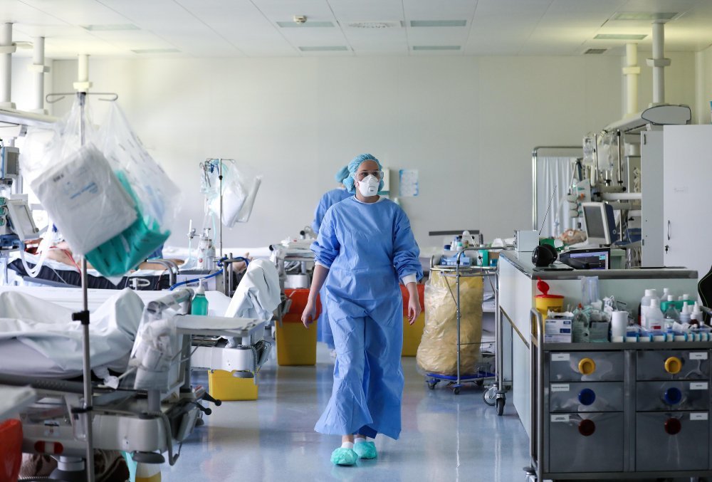 Hrvatska: Dosad umrlo više od 14.000 osoba, danas 11.980 novozaraženih