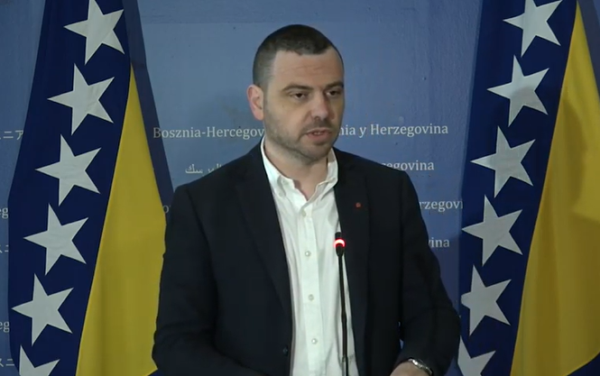 Magazinović: Jedan od načina da se zaštiti BiH je dobijanje kandidatskog statusa