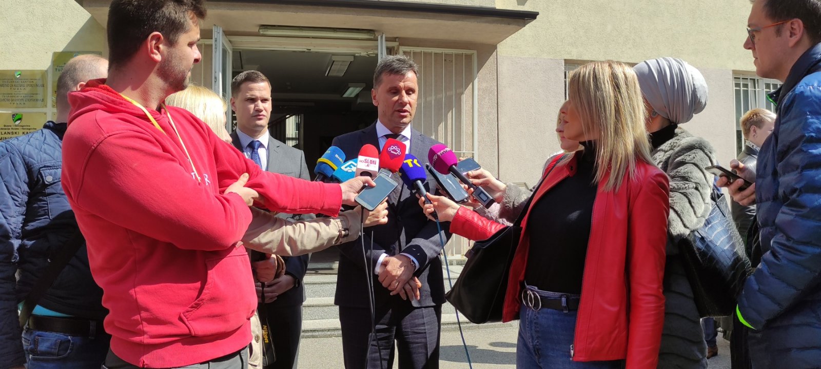 Novalić: Nećemo dozvoliti da se ugrozi poslovanje i rad FTV