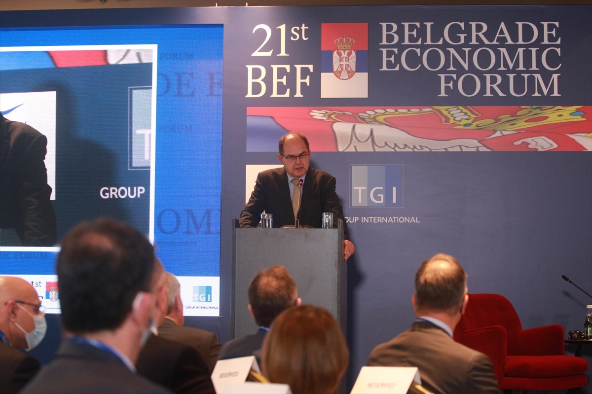 Schmidt: Politika mora odrediti okvir za funkcionisanje i razvoj ekonomije