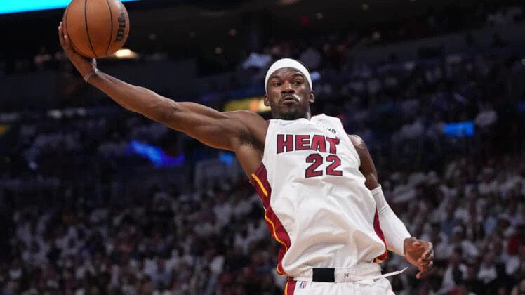 Miami i Pheonix poveli sa 2:0 u drugoj rundi play-off serije NBA lige