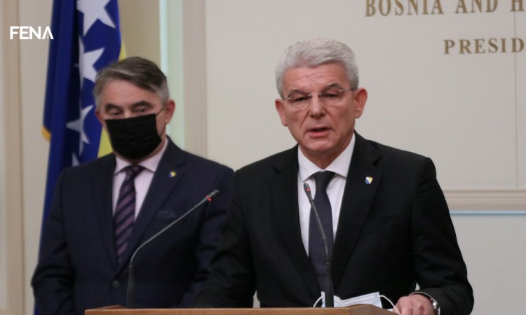Komšić i Džaferović: Odluka o odgađanju vojne vježbe je opravdana