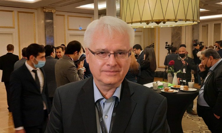 Josipović: Region je u ozbiljnoj krizi