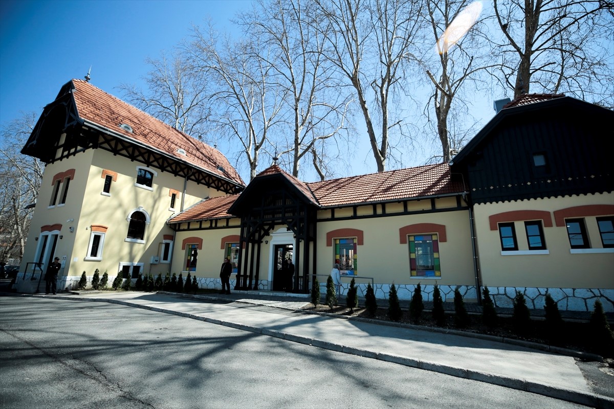 Simbol Sarajeva: Željeznička stanica Bistrik ponovo zasjala starim sjajem