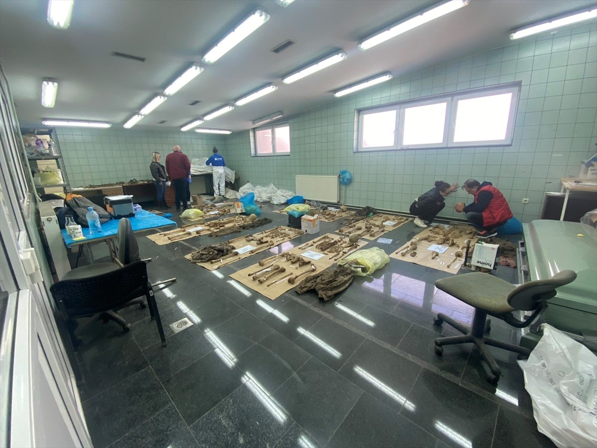 Počela identifikacija žrtava genocida ekshumiranih iz masovne grobnice u Kalinoviku