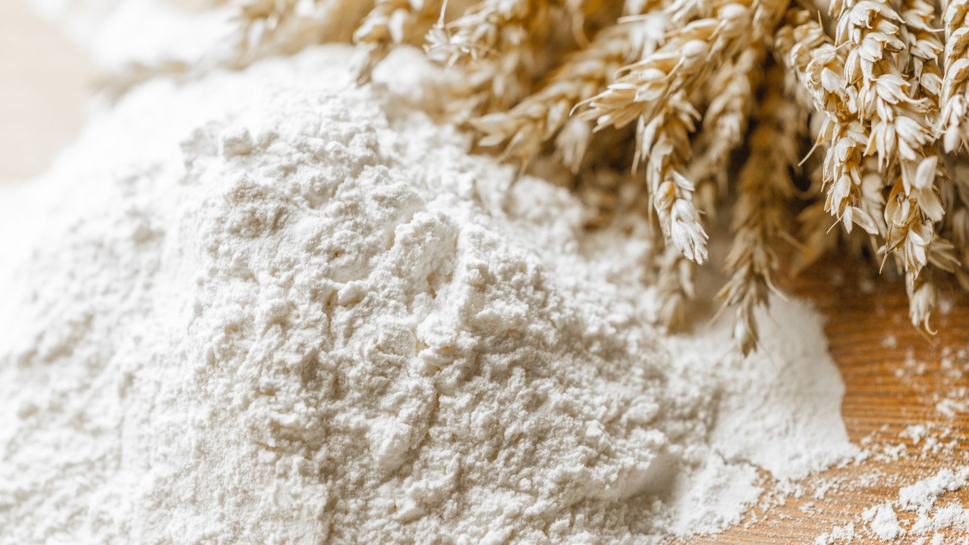 Skupština Crne Gore: Privremeno ukinut PDV na brašno i jestivo ulje