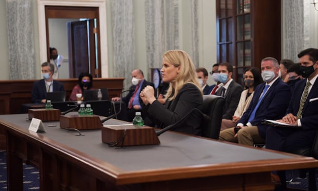 Uzbunjivačica pred Kongresom: Facebook nanosi štetu djeci, podstiče podjele